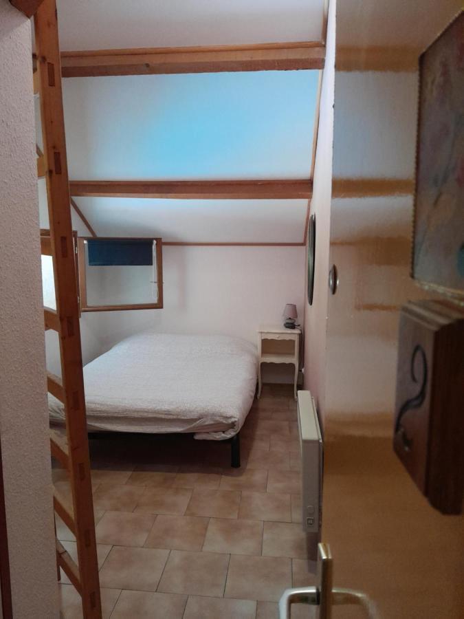 Refuge De Roncharel Hotel Annot Bagian luar foto