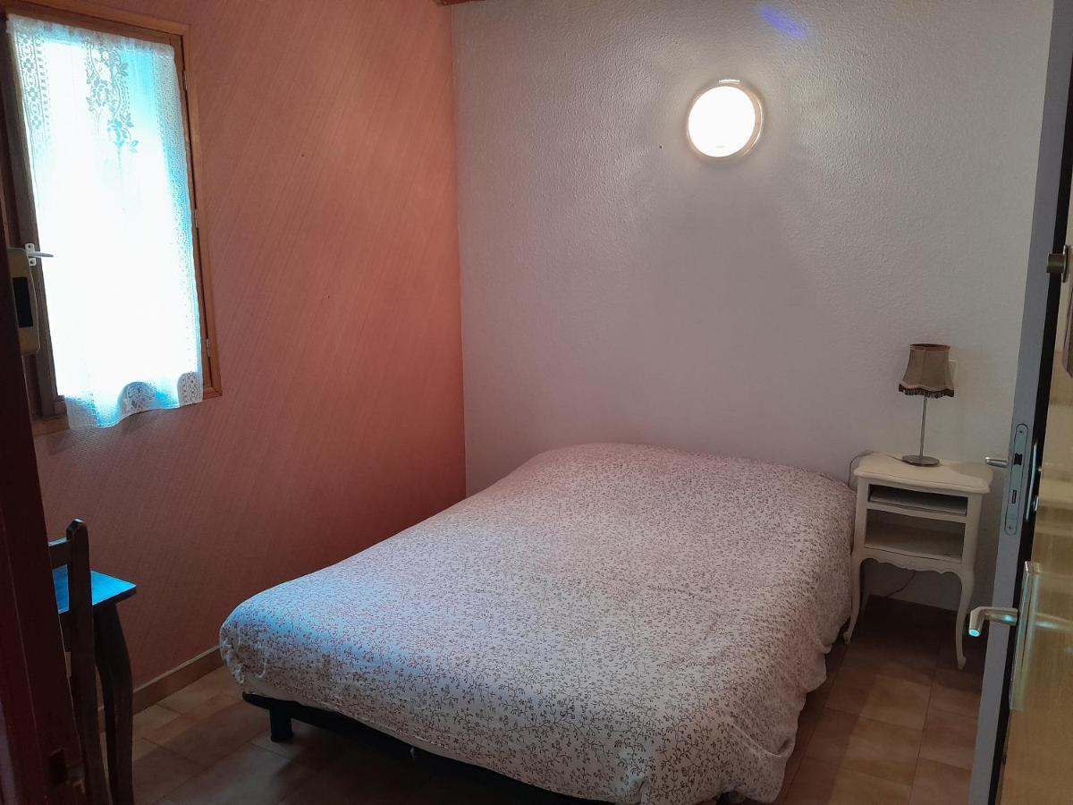 Refuge De Roncharel Hotel Annot Bagian luar foto